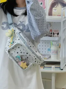 Sac bandoulière transparent Ita Bag avec motif d'étoiles et poche transparente pour badges