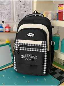 Leuke Koreaanse stijl ruitjes schoolrugzak voor meisjes, multifunctioneel rugzak detail.