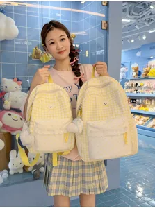 Leuke Koreaanse gele ruitjes rugzak voor meisjes, schattige kantafwerking en hond schooltas.