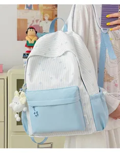 Casual blauw-witte rugzak met strepen voor studenten, schattige schooltas met sterrenpatroon.
