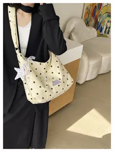 Dames polkadot wolken schoudertas, stijlvolle geplooide hobo handtas met strik riem.