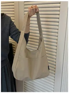 Einfarbige lässige Canvas Schultertasche große Kapazität Pendler Hobo Tote Tasche Alltag