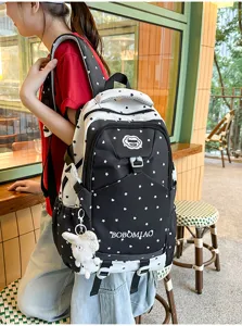 Grand sac à dos pour étudiant avec motif d'étoiles, cartable de voyage léger et décontracté.