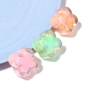 Acryl transparente bonbonfarbene beschichtete Kreuz Blumen Perlen Detail für DIY Handykette.