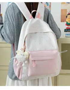 Roze gestreepte schoolrugzak voor meisjes, grote casual rugzak detailweergave.