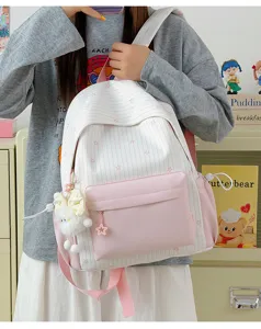 Schattige roze gestreepte rugzak met sterrenpatroon, grote casual schooltas voor meisjes.