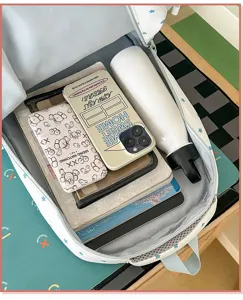 Grand sac à dos de grande capacité avec compartiments pour école, voyage et usage quotidien.