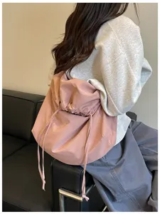 Sac bandoulière rose tendance avec cordon, grande capacité sac besace uni pour loisir quotidien.