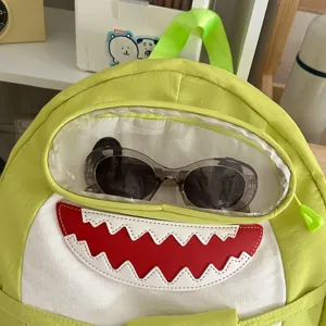 Leuke haai kinderrugzak met transparante zak en zonnebril voor dagelijks schoolgebruik.