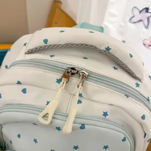 Koreaanse stijl rugzak met schattig ster- en hartjespatroon, perfect voor school en dagelijks gebruik.