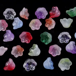 Cuentas de flores de vidrio degradado transparente para joyería DIY y accesorios.