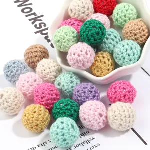 Cuentas de hilo acrílico hueco colorido para cadenas de teléfono diy y joyas artesanales.