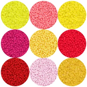 perles de rocailles en verre 2mm colorees diy bracelet details gros plan affichage