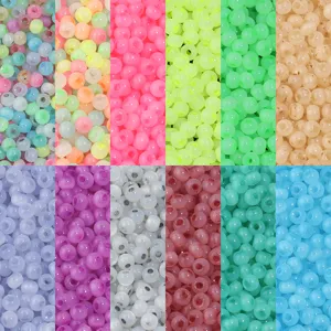 Perles de rocailles en verre colorees pour la creation de bijoux DIY, rondes en vrac.