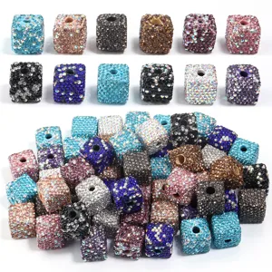 Perles carrées en argile strass colorées pour fabrication de bijoux DIY et accessoires.