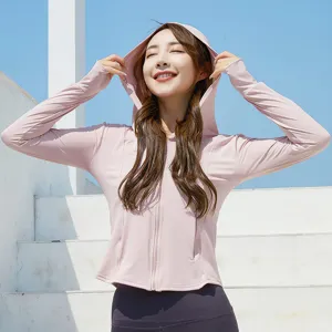 Women's Lightweight Sun Protection Clothing Slim Fit Long Sleeve Hooded Zipper Jacket Breathable Summer Outdoor Sunscreen Top