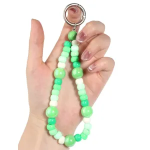 Bracelet porte-clés en perles d'acrylique vert, jolie lanière de téléphone portable.