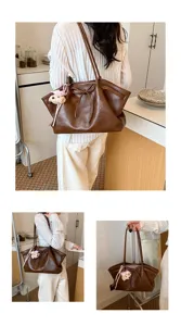 Korean style retro women tote bag large capacity PU leather shoulder handbag with cute bow and bear.