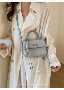 Bolso de mano trenzado elegante con asa, bolso cruzado estilo coreano para mujer.