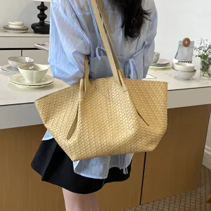 Stylish women woven tote bag large capacity PU leather shoulder bag casual daily handbag