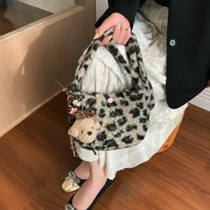 Winter plush leopard print handbag for women fluffy shoulder bag cute bear pendant crossbody bag