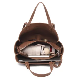 Grand sac cabas marron en cuir PU, sac a main epaule elegant pour travail et quotidien.