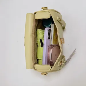 Borsa a tracolla minimalista in pelle PU, borsa verde alla moda per uso quotidiano.