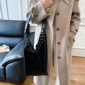 Retro oil wax leather shoulder underarm bag with metal rivets large capacity tote bag