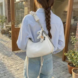 Minimalist PU Leather Pleated Tote Bag Women Fashion Commuter Shoulder Crossbody Bag Casual Handbag with Pendant