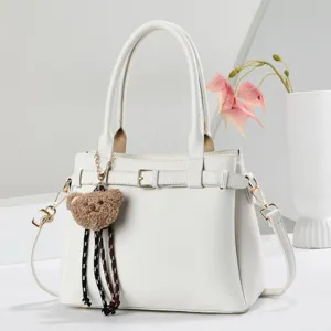 Dames PU Leer Top Handvat Tas Kornstructuur Casual Woon-Werkverkeer Schoudertas Handtas Met Schattige Beren Hanger