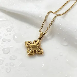 Chic gold-plated titanium steel cross pendant necklace for men and women daily wear