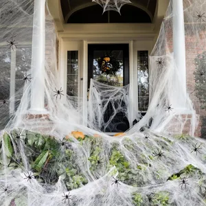 Décoration de Toile d'Araignée d'Halloween Coton Satin Artificiel Avec Araignées en Plastique Accessoires Effrayants Pour Fête Extérieur