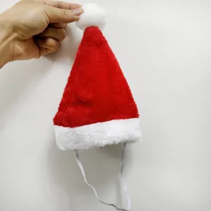 Mini bonnet de Noel pour animal avec elastique, costume de fete rouge pour petits chiens.