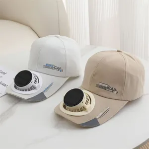 Cappellino da baseball estivo con ventola di raffreddamento solare per uomini e donne all'aperto.
