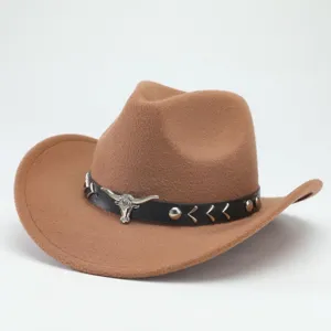Chapeau de Cowboy Occidental Vintage en Poliestere pour Homme Femme Grand Bord Calotte Conique Chapeau de Jazz Avec Bande en Cuir Décoration Tête de Taureau en Métal Tenue Quotidienne Voyage Accessoires