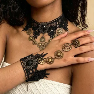 Collier ras du cou en dentelle noire style steampunk et bracelet bague avec de beaux engrenages