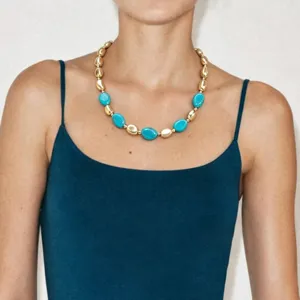 Collana girocollo in stile vintage retrò con perline dorate e turchesi per donna.