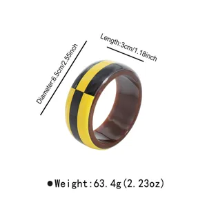 Dettaglio anello acrilico retro colorato con diametro lunghezza e peso specifici.