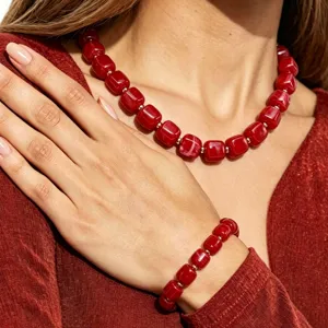 Colorful acrylic barrel bead necklace and bracelet set, bohemian fashion statement jewelry.