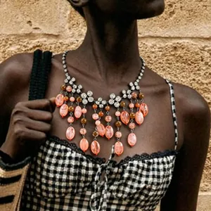 Alloy Rhinestone Natural Stone Tassel Pendant Necklace For Women Dopamine Style Claw Chain Vintage Niche Choker Jewelry Gift