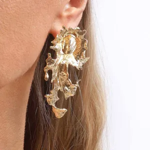 Gold irregular molten metal statement stud earrings for women chic avant-garde daily jewelry