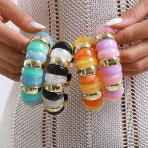 Ensemble de bracelets extensibles en acrylique coloré résine métal doré vacances mode