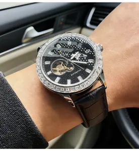 Heren automatisch mechanisch horloge met kristallen bezel, sterrenhemel wijzerplaat en open hart.