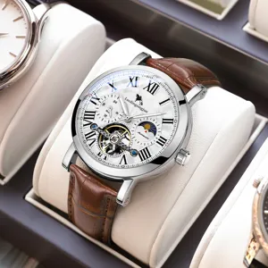Automatische Herren-Mechanikuhr mit braunem Lederarmband und skelettiertem Zifferblatt Stil.