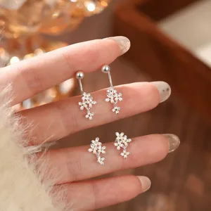 Orecchini a Bottone con Vite a U in Argento Sterling S999 Orecchini in Rame Floreale Delicato Stile Mori Vintage Donna