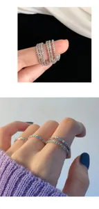 Detailansicht glitzernder 925er Silber Ringe im Set, minimalistischer Damenschmuck.