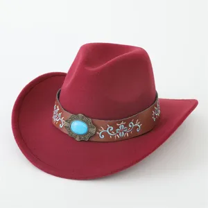 Weinroter westlicher Cowboy-Filzhut mit türkisblauem Lederband und Stickerei für Damen.