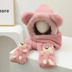 Conjunto gorro bufanda guantes oso de peluche rosa, diseño tierno para mujeres en invierno.