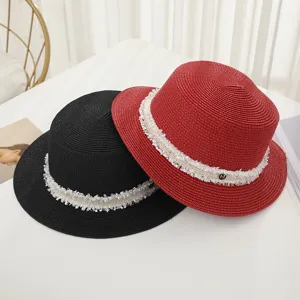 Chapeau de paille plat femme été avec bordure en dentelle et charm métal M plage protection solaire