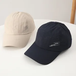 Schnell trocknende atmungsaktive Mesh-Baseballkappe Detailansicht, Sommer Sonnenschutz Hut.